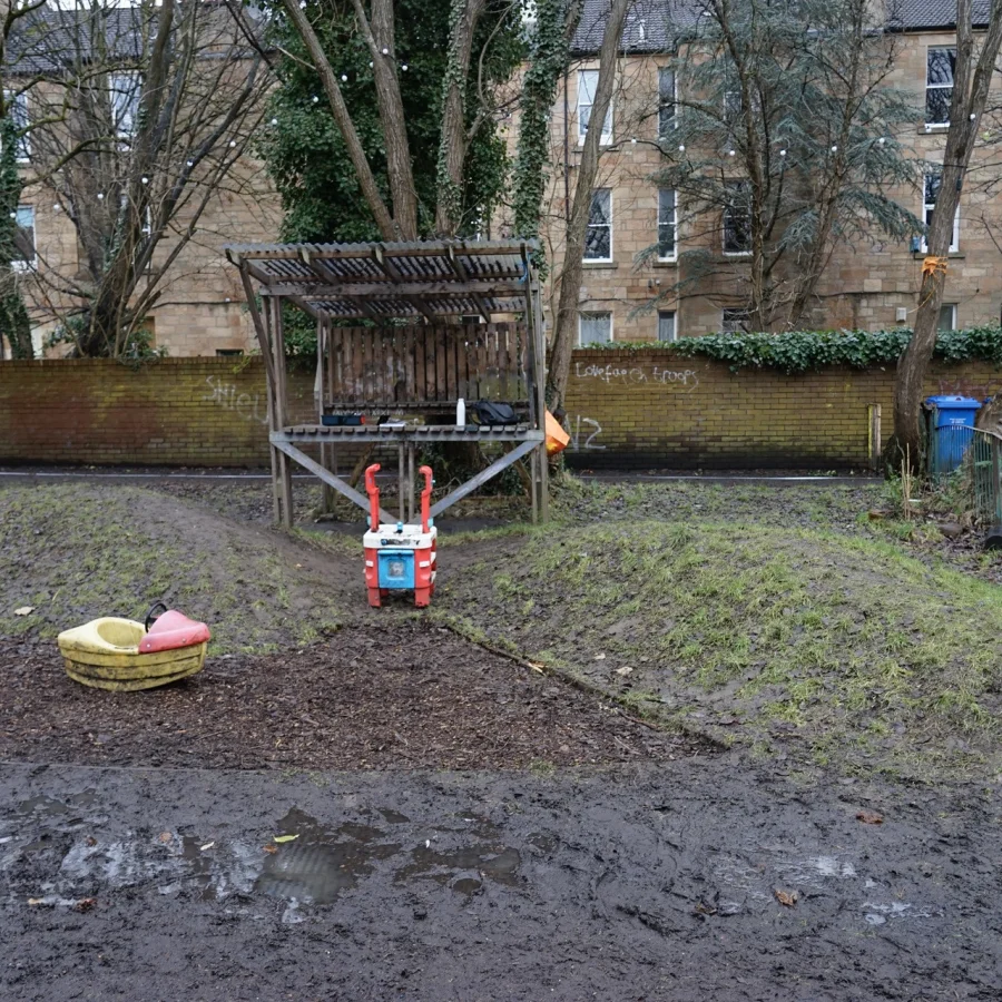 Community Garden Before DSC9345